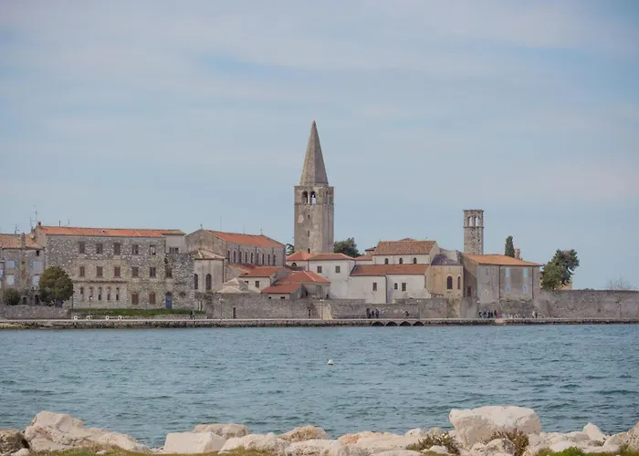 Sarah Апартаменты *